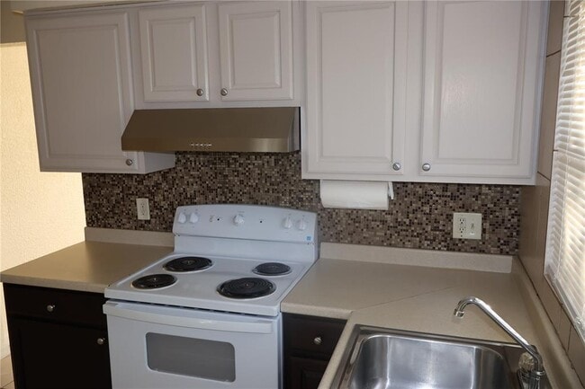 Foto del edificio - 2411 W Lemon St