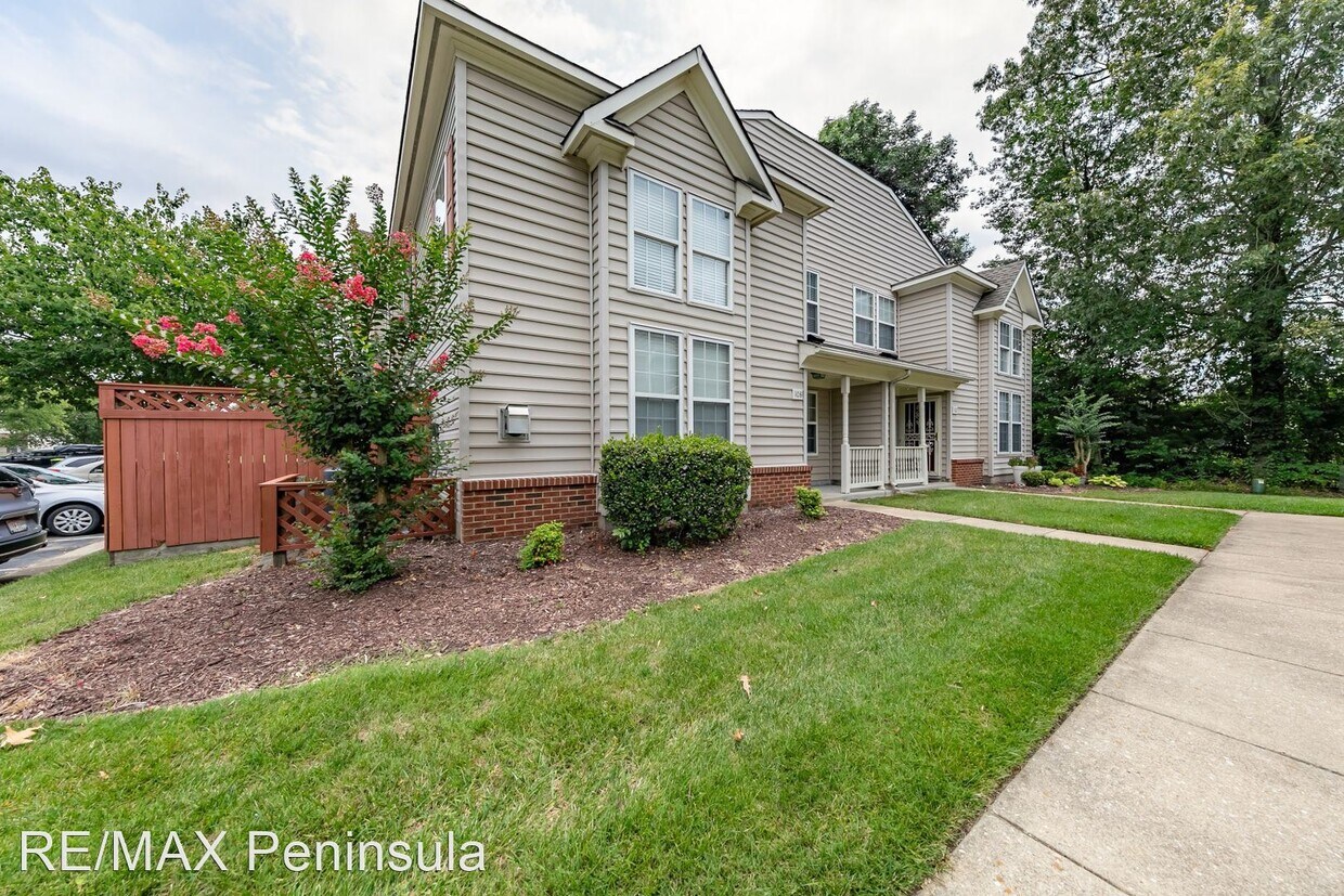 108 White Cedar Ln, Yorktown, VA 23693 House Rental in Yorktown, VA