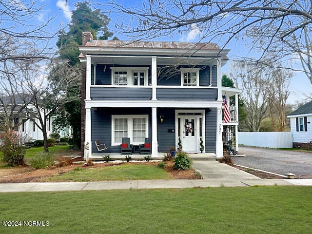 Primary Photo - 207 S Oakum St