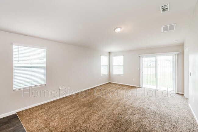 Building Photo - 6541 Bucking Bronco Dr