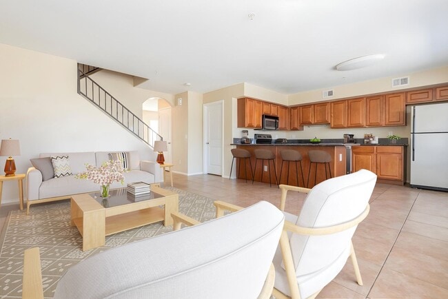 Interior Photo - Valencia