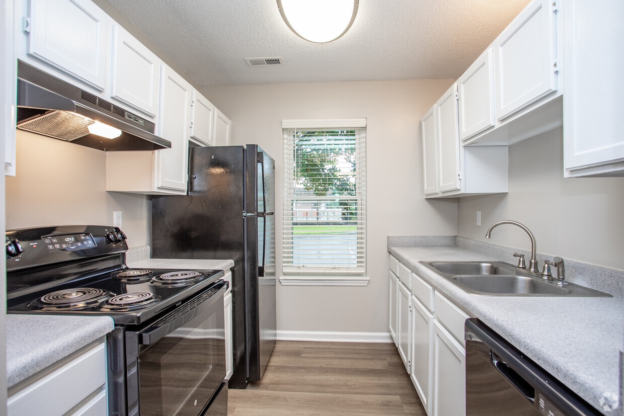 Primary Photo - North Chase Apartments
