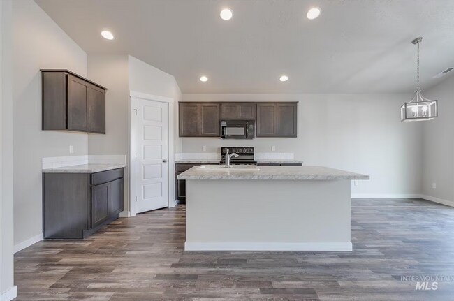 Foto del edificio - 3400 W Adios St