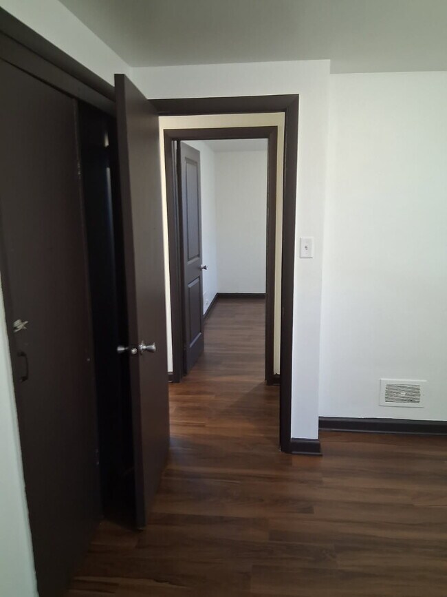 Foto del edificio - 4900 N 40th St