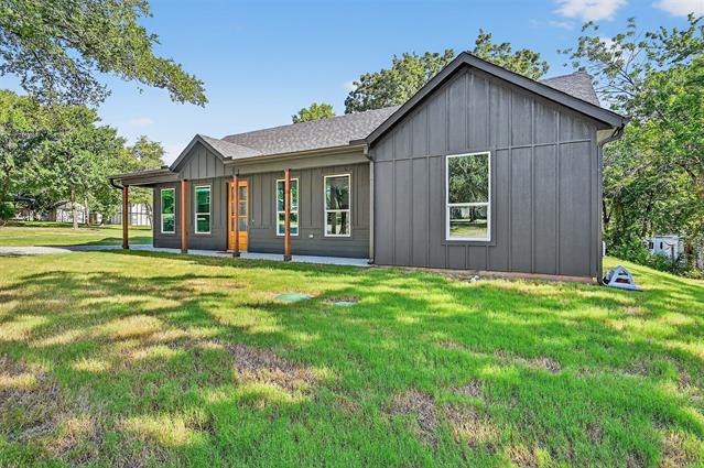 Foto del edificio - 79 Meadow Lake Dr