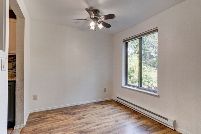 Foto del edificio - 2 Bedroom Downstairs Condo with Washer/Dry...