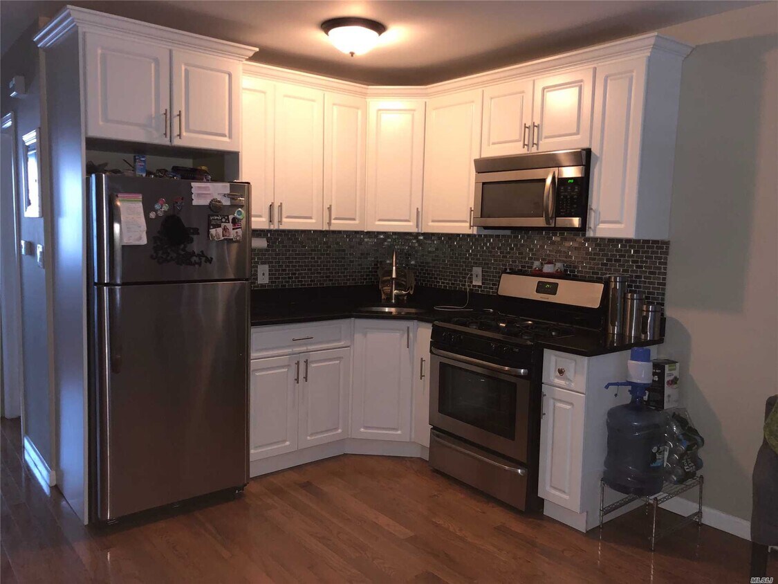 Foto principal - 133-37 117th St