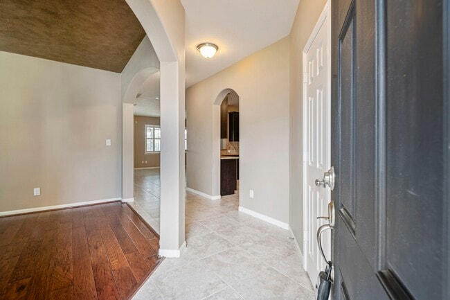 Building Photo - 18723 Cypress Loch Dr