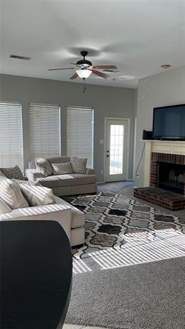 Building Photo - 4406 Shadow Oak Dr