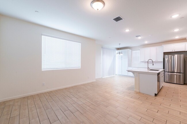 Foto del edificio - 6313 E Meritage Dr