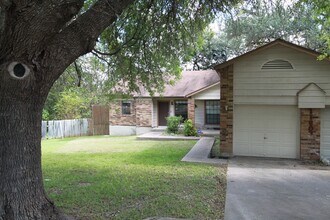 Building Photo - 11603 Poplar Cove