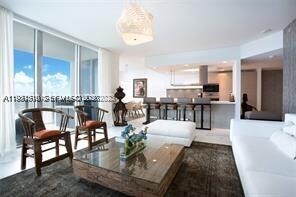 Foto del edificio - 17301 Biscayne Blvd