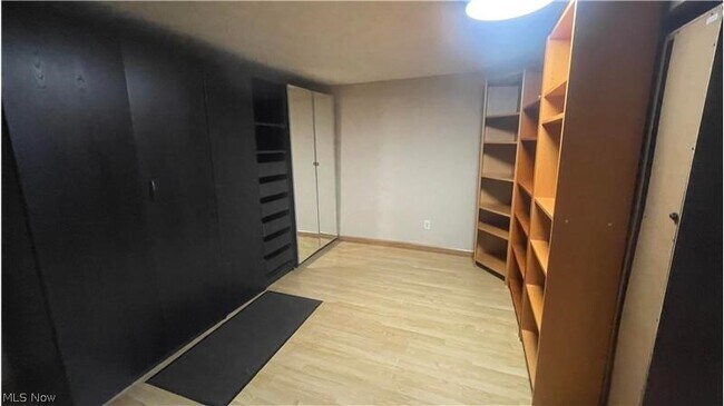 Building Photo - 4503 Scioto Dr