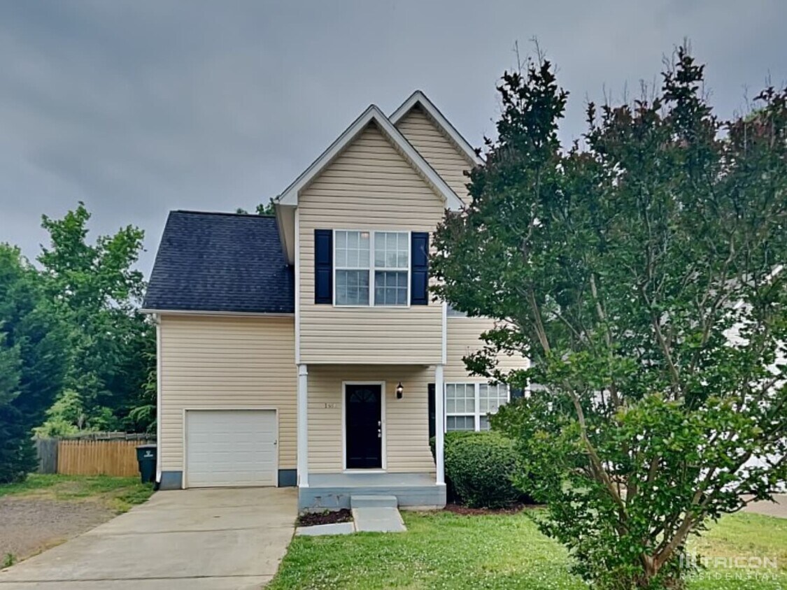 1566 Kindred Circle NW Concord NC House for Rent in Concord, NC