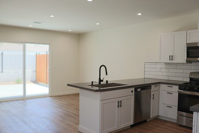 Building Photo - 9500 Penfield Ave
