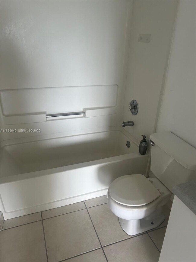 Foto del edificio - 15231 SW 80th St