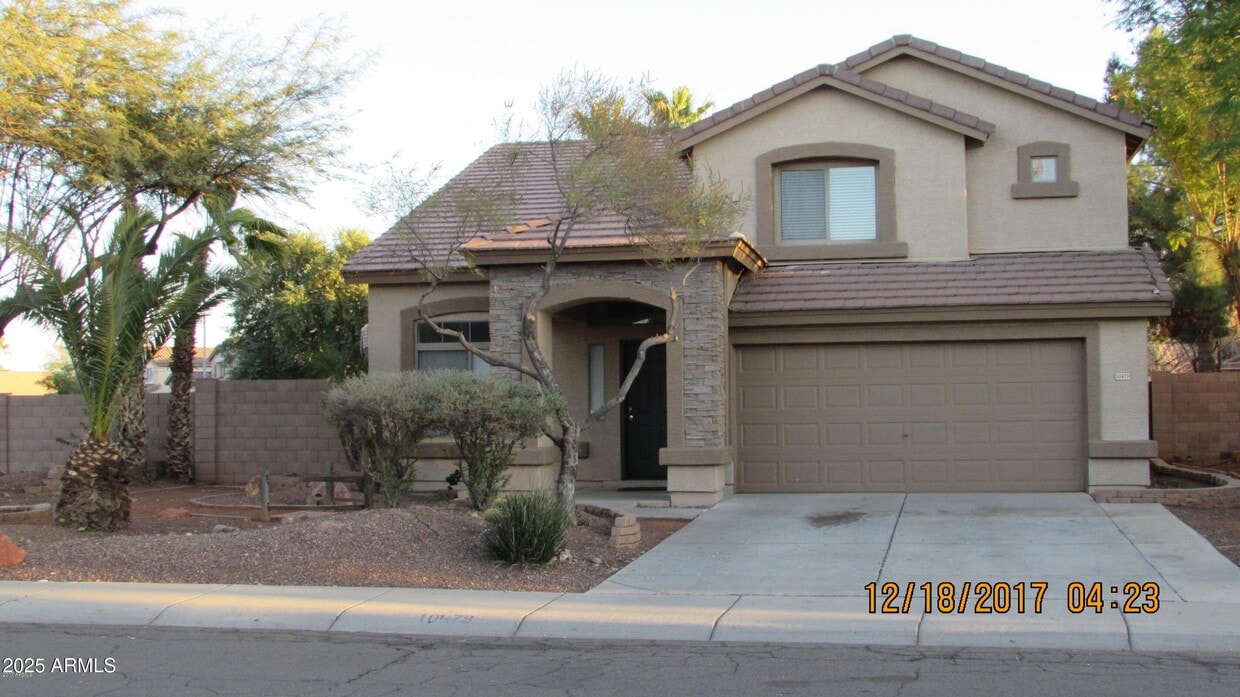 Primary Photo - 10479 W Emerald Ln