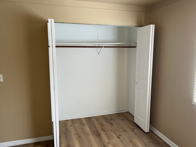 Foto del edificio - 7718 Wildwood Ct