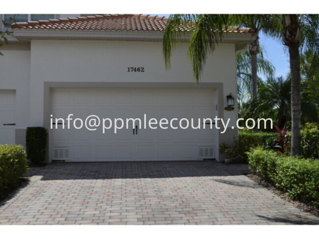 Foto del edificio - Beautiful Ground Floor Luxury Condo in Eme...