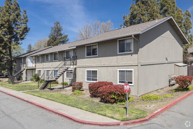 Foto del edificio - Birchwood Apartments