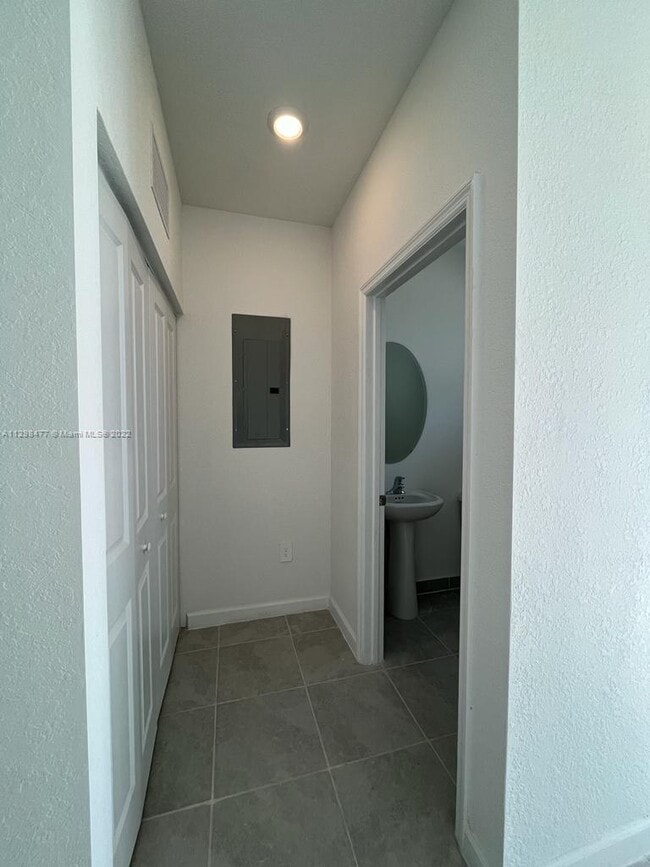Building Photo - 13229 SW 286th Terrace