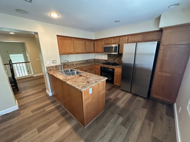 Foto del edificio - 27007 Edgewater Ln
