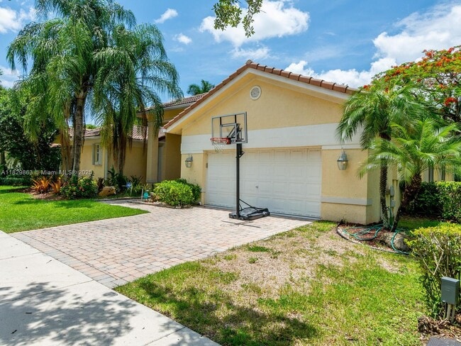 Building Photo - 3967 Nighthawk Dr