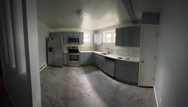 Building Photo - 29 E Vacation Dr