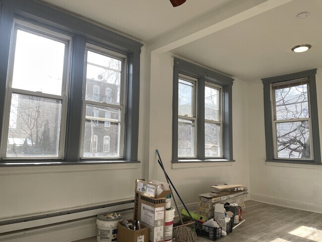 Building Photo - 1815 Bergenline Ave