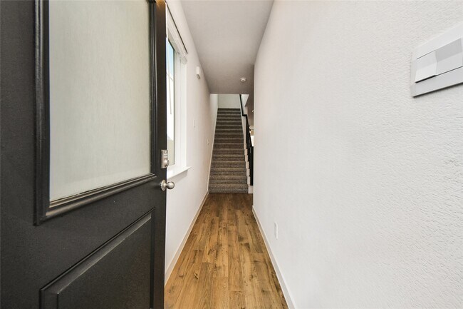 Foto del edificio - 3531 Shearwater St