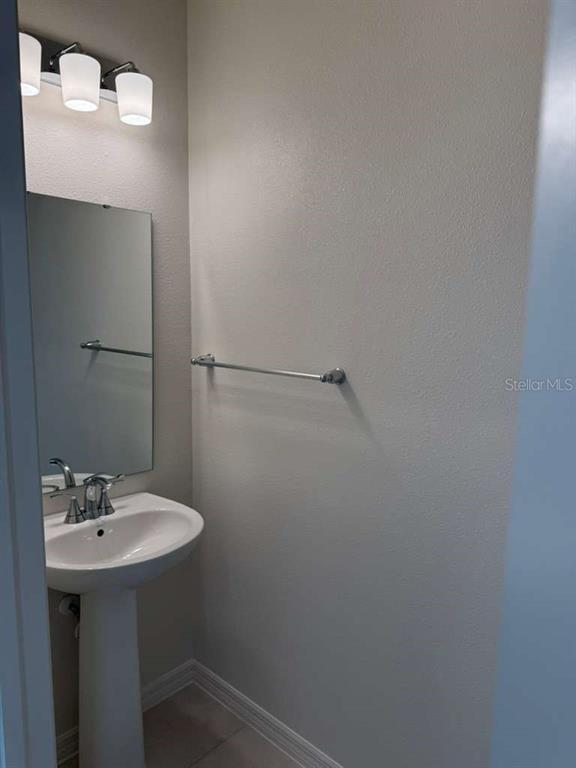 Building Photo - 2824 Moonshadow Ct