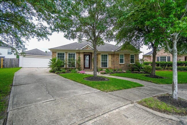 Foto del edificio - 4923 Lake Georgetown Ct