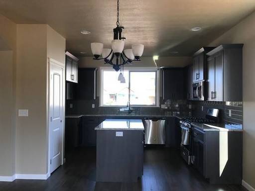 Foto del edificio - Grand Prairie 3 bed/2 bath w/ garage & AC
