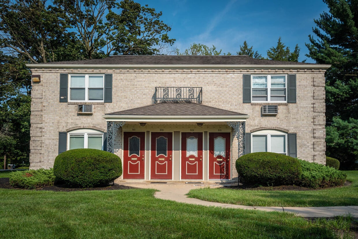 CHERRYHILL VILLAS 426 Estelle Dr Lancaster, PA Apartments for Rent