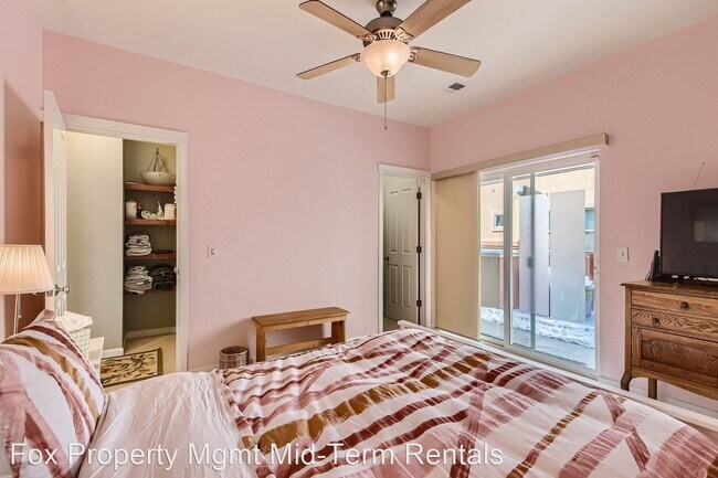 Foto del edificio - 2 br, 1 bath House - 2650 Iris Ave #B22