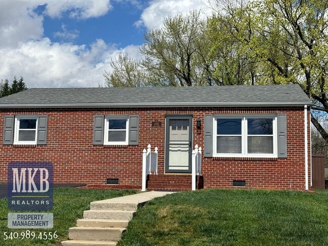 Foto del edificio - The Perfect 3-Bedroom Ranch-Style House Lo...