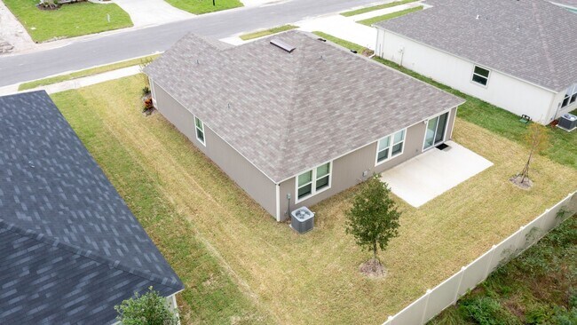 Foto del edificio - 421 Red Dahlia Ln