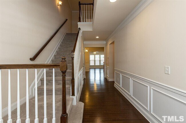 Building Photo - 409 Daylin Dr