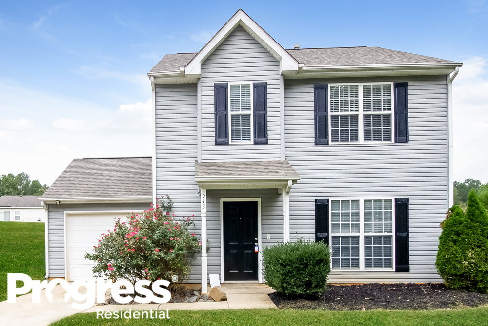 943 Almora Dr, Charlotte, NC 28216 House Rental in Charlotte, NC