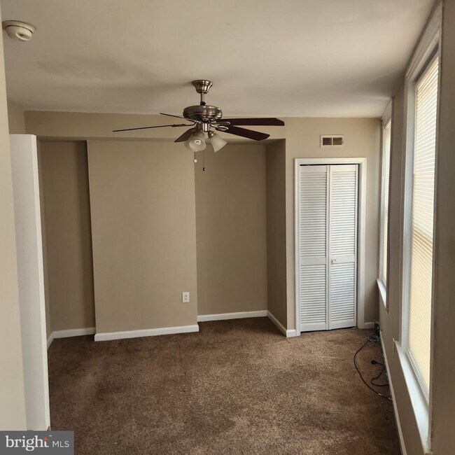 Foto del edificio - 3901 Ridge Ave