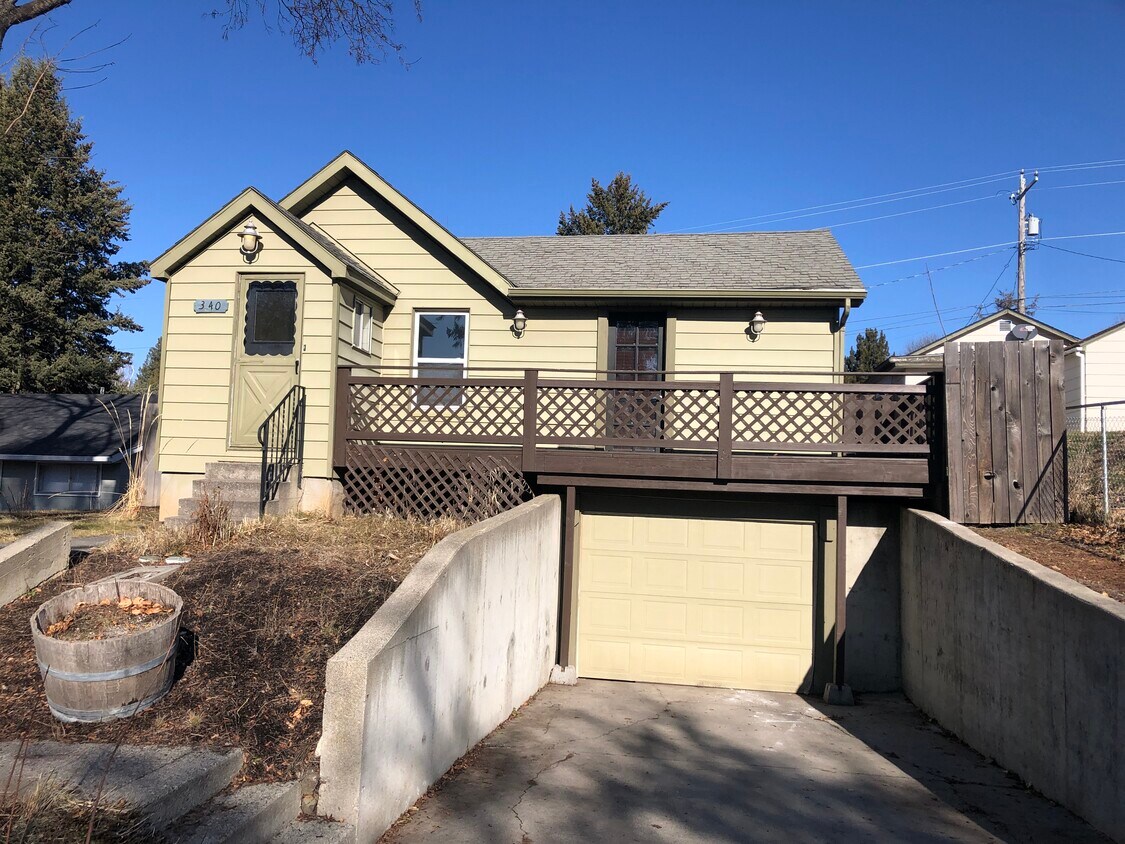 340 NW b St, Pullman, WA 99163 House Rental in Pullman, WA