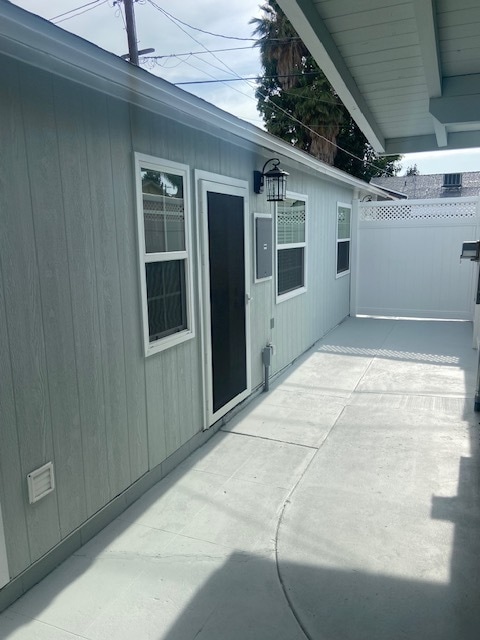 Foto del edificio - 8141 Garden Grove Ave