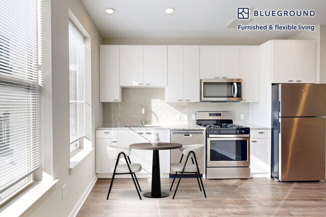 Building Photo - 79 Alexander St