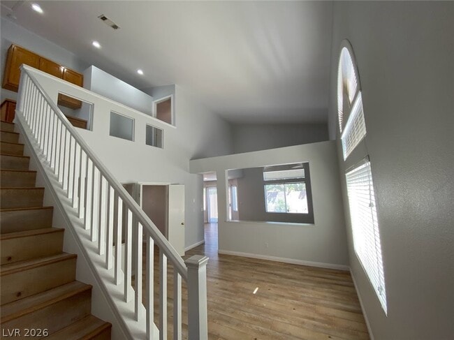 Building Photo - 808 Midpride St
