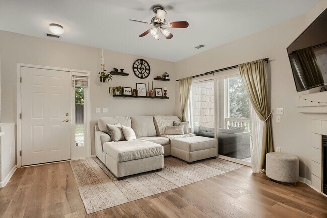 Foto del edificio - 3580 Boulder Cir