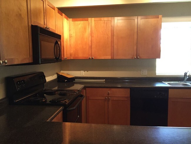 Foto del edificio - 2 br, 1.5 bath House - 768 E MICHIGAN ST #82