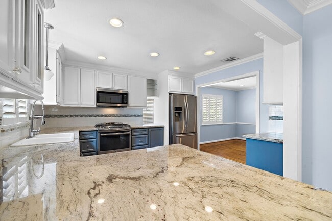 Building Photo - 3807 Northwestern St