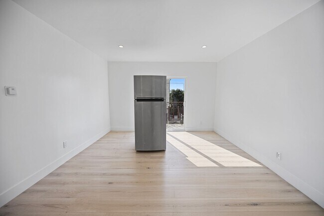 Foto del edificio - 616 Sunset Ave