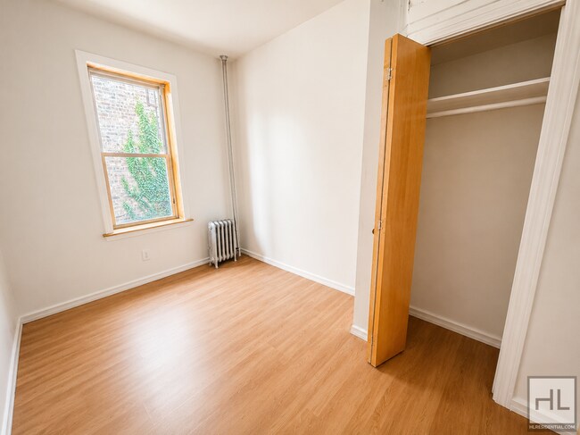 Foto del edificio - GRANT AVENUE