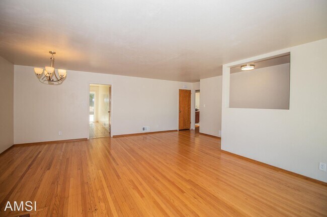 Foto del edificio - 4 br, 3 bath House - 288 Marietta Drive